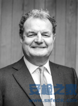 Graham-Binns-155x210.png