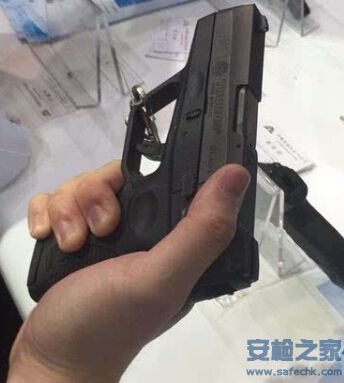 警用装备