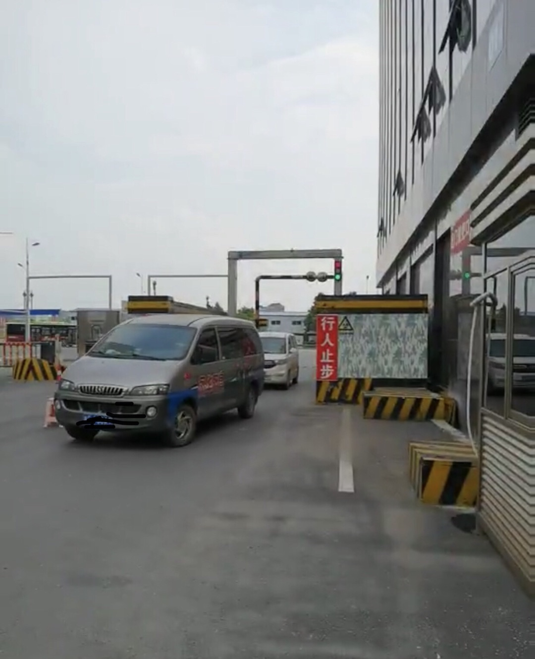 潮州电子商务产业物流园大型自动货车<a href=http://www.safechk.com target=_blank class=infotextkey>安检</a>扫描非标定制图像清晰