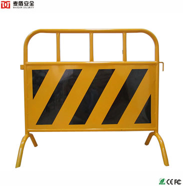 市政护栏（黄黑弯管）]