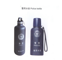 警用水壶]