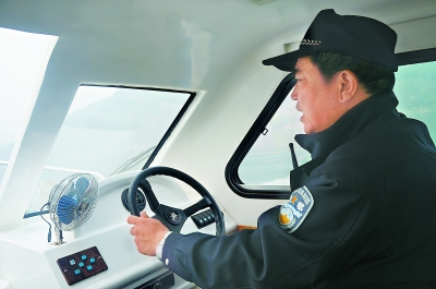 武汉<a href=http://www.safechk.com target=_blank class=infotextkey>安检</a>