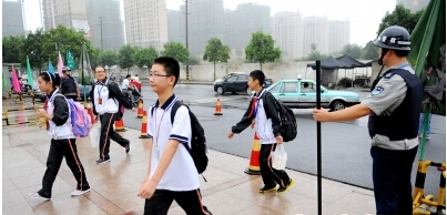 武汉<a href=http://www.safechk.com target=_blank class=infotextkey>安检</a>门