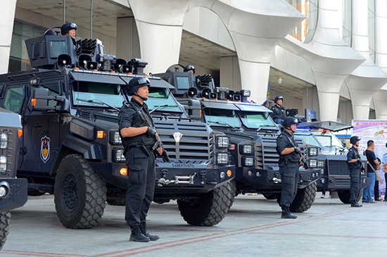武汉艾崴<a href=http://www.safechk.com target=_blank class=infotextkey>安检</a>门