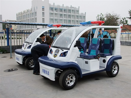 武汉艾崴<a href=http://www.safechk.com target=_blank class=infotextkey>安检</a>门